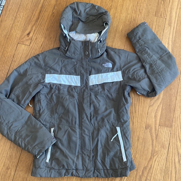 North Face Hyvent jacket - Picture 4 of 8